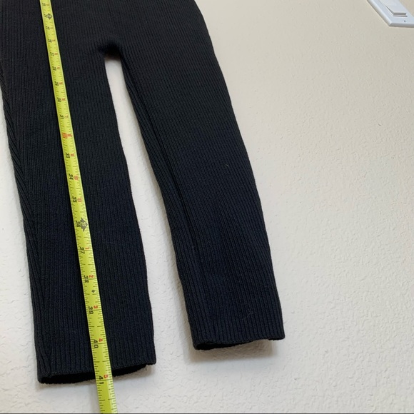 OOTDFash Black Short Sleeve Ribbed Romper with Triangle Cutout - Picture 6 of 10